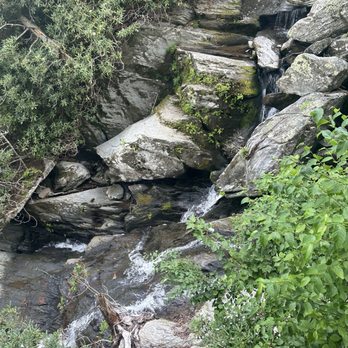 Catawba Falls - Waterfall - Hiking Near Me - Old Fort, North Carolina Catawba Falls - Waterfall - Hiking Near Me - Old Fort, North Carolina
