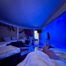 Rome Cavalieri - A Waldorf Astoria Resort - Relaxing on spa area