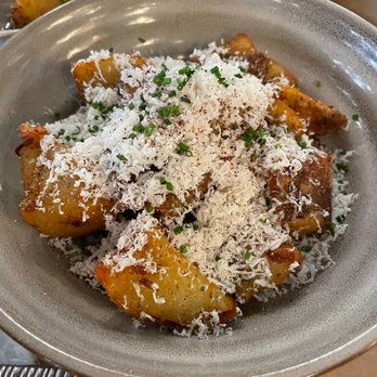 LÝRA - Potatoes - Greek Near Me - Chicago, Illinois LÝRA - Potatoes - Greek Near Me - Chicago, Illinois