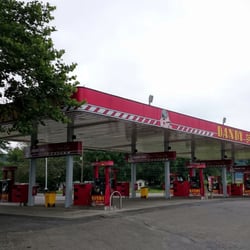 Dandy Mini Mart