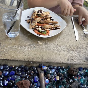 Rose Cove Cafe - caprese salad with chicken - Seafood Near Me - Ogunquit, Maine