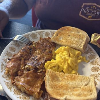 Egg Mann and Earl - Eggs, cheesy hash browns , sourdough toast - Breakfast & Brunch Near Me - Boise, Idaho Egg Mann and Earl - Eggs, cheesy hash browns , sourdough toast - Breakfast & Brunch Near Me - Boise, Idaho