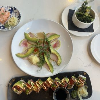 Shorebird - Yellowtail crudo, salmon belly, and balboa roll - Breakfast & Brunch Near Me - Sedona, Arizona Shorebird - Yellowtail crudo, salmon belly, and balboa roll - Breakfast & Brunch Near Me - Sedona, Arizona