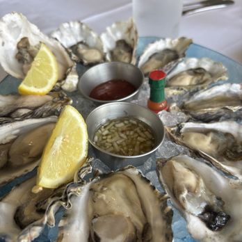 Skates On The Bay - Oysters - Seafood Near Me - Berkeley, California