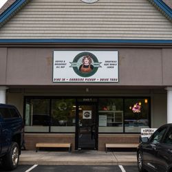 Pammy’s Place - Nice front entrance