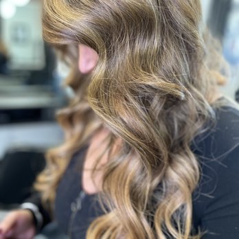 Extensions Bar - Hair Extensions and Lowlighs - Hair Extensions Near Me - North Babylon, New York