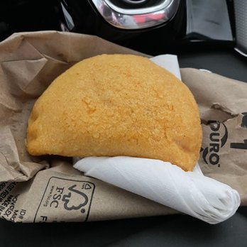 Kolombia Cafe - Chicken and potato Empanada - Cafes Near Me - Orlando, Florida Kolombia Cafe - Chicken and potato Empanada - Cafes Near Me - Orlando, Florida