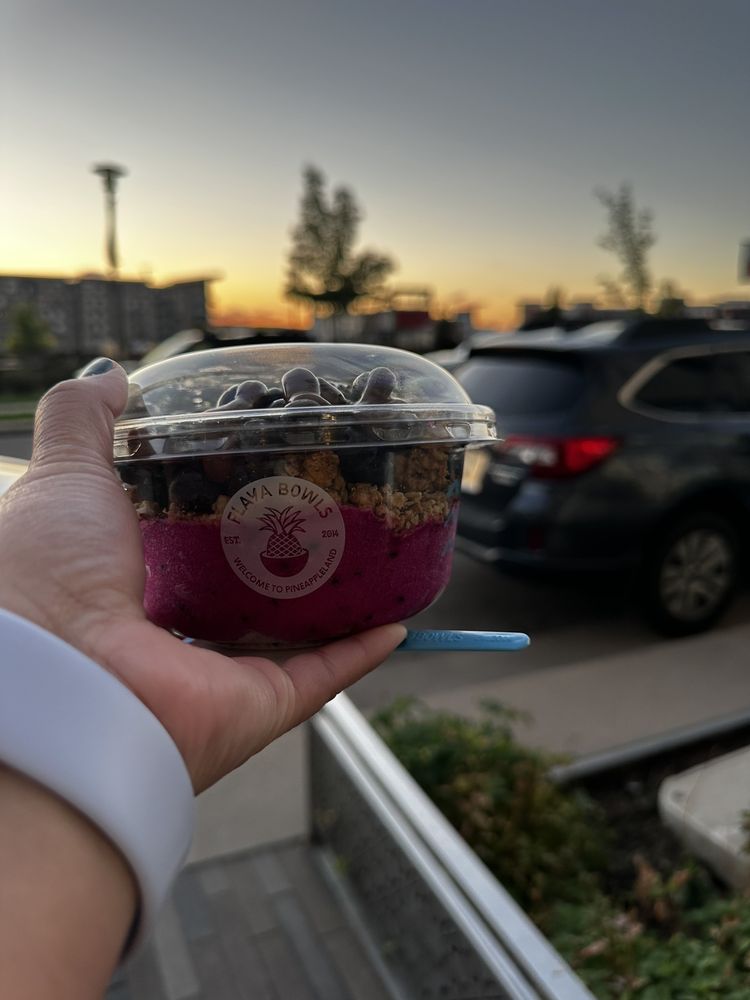 PLAYA BOWLS Updated August 2024 12 Photos 4852 S Newport St