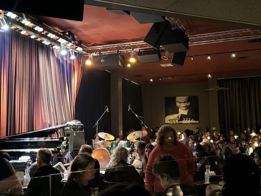 Dimitriou's Jazz Alley by null