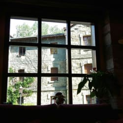 Posada La Lobera - La casa está en un entorno rural, y está habilitada con esmero, acorde a la construcción de la zona, y creando un ambiente excepcional.
