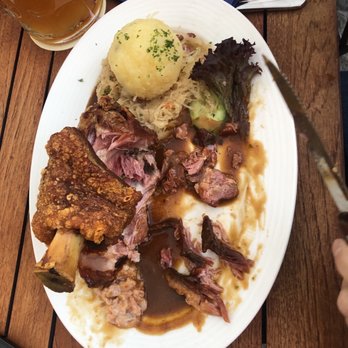 Der Andechser im Ratskeller - German Near Me - Wiesbaden, HE Der Andechser im Ratskeller - German Near Me - Wiesbaden, HE