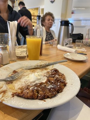 The Magnolia Pancake Haus by null