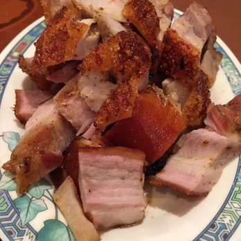 Sun Wah Bar-B-Que - Crispy pork. That crunch! - Barbeque Near Me - Chicago, Illinois Sun Wah Bar-B-Que - Crispy pork. That crunch! - Barbeque Near Me - Chicago, Illinois