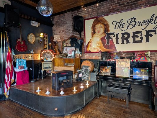 The Brooklyn Firefly by null