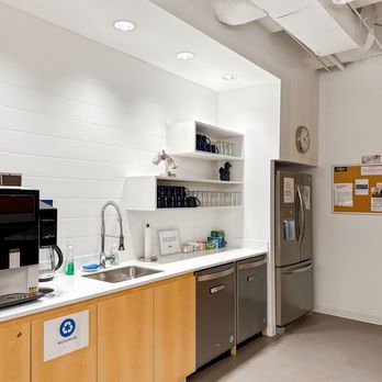 Regus Alberta Bankers Hall - Shared Office Spaces Near Me - Calgary, Alberta Regus Alberta Bankers Hall - Shared Office Spaces Near Me - Calgary, Alberta