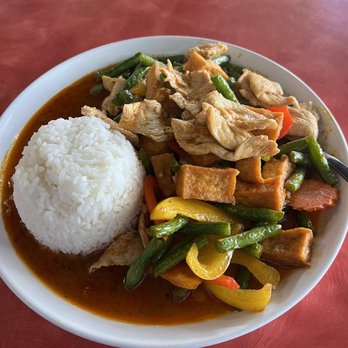 Thai Breeze Bistro - Prik Kring with tofu and chicken - Thai Near Me - Phoenix, Arizona Thai Breeze Bistro - Prik Kring with tofu and chicken - Thai Near Me - Phoenix, Arizona