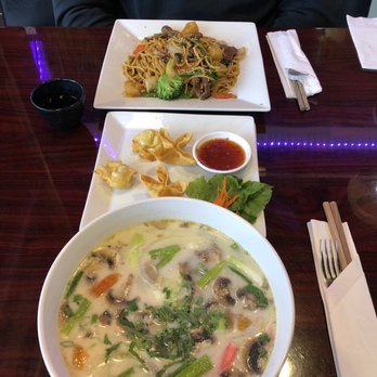 Pho Au Lac - Tom Kah Soup, Vietnamese style Mongolian Noodle, Crab Rangoon, 6 Piece Fried Wonton - Vietnamese Near Me - Winter Springs, Florida Pho Au Lac - Tom Kah Soup, Vietnamese style Mongolian Noodle, Crab Rangoon, 6 Piece Fried Wonton - Vietnamese Near Me - Winter Springs, Florida