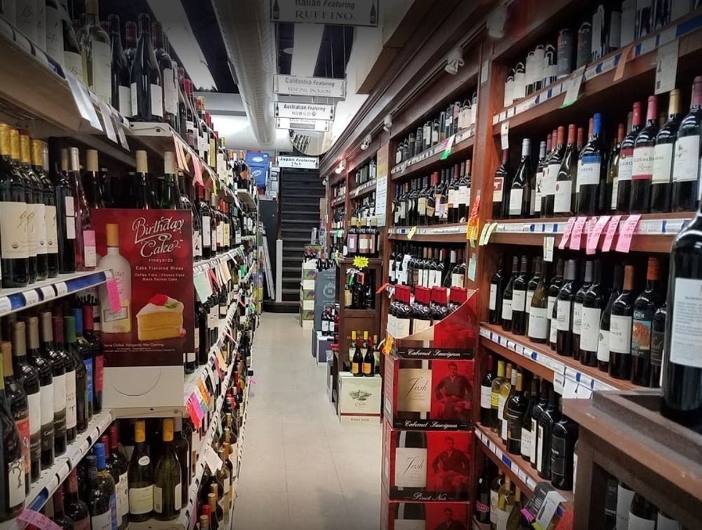 OLE FEDERAL HILL LIQUORS Updated October 2024 1232 Light St