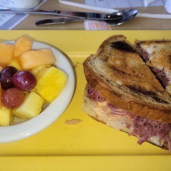 Bakers Square - Reuben...after a few bites. I was hungry! - American Near Me - Chicago, Illinois