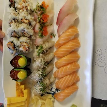 Light & Healthy Sushi Bar - Salmon, spicy white fish, Japanese mackerel, albacore, salmon egg with avocado and quail egg, tamago - Sushi Bars Near Me - Newhall, California