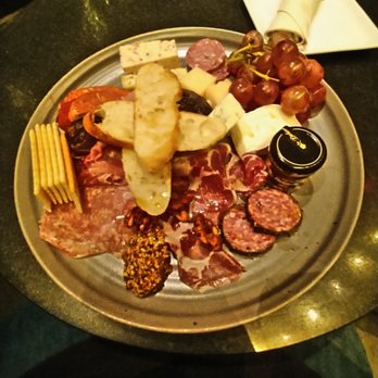 Clink - Farm House Cheeses and Artisan Charcuterie - New American Near Me - Boston, Massachusetts