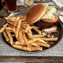 Burnt, dried out chicken sandwich. Burnt, dried out chicken sandwich.