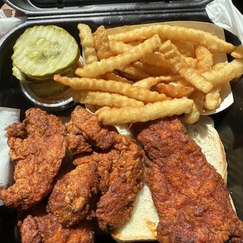Dave's Hot Chicken - Tenders - Chicken Shop Near Me - Houston, Texas Dave's Hot Chicken - Tenders - Chicken Shop Near Me - Houston, Texas