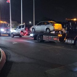 Dickson's Towing and Recovery
