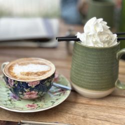 The Duchess - LATTE and HOT CHOCOLATE