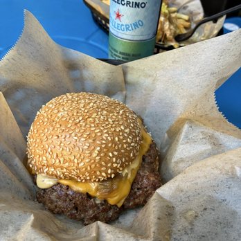 Amboy - Classic smashed burger - Steakhouses Near Me - Los Angeles, California