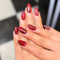 Diamond Nail Salon