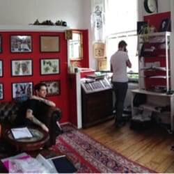 Den Of Iniquity Tattoo Parlour - Lovely shoppe, lovely people.