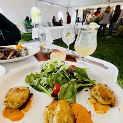 Chief O'Neill's Pub & Restaurant - Crab Cakes