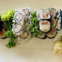 Sushi Fans Cafe - 3 roll lunch special (hamachi, salmon, krab -- his choices)