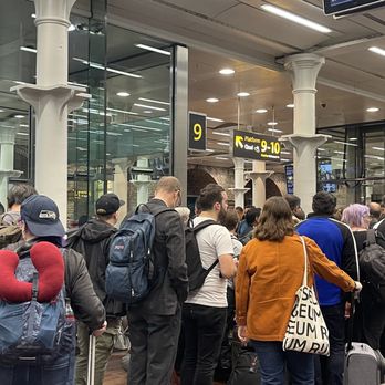 St Pancras International - Train Stations Near Me - London, XGL