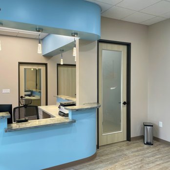 Hi5 Smiles Dental - Cosmetic Dentists Near Me - Houston, Texas Hi5 Smiles Dental - Cosmetic Dentists Near Me - Houston, Texas