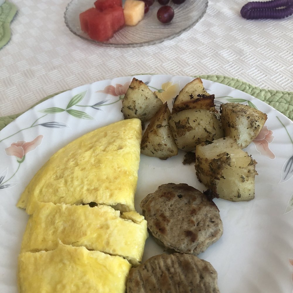 Hanover House BB - Overcooked small omelette - Bed & Breakfast Near Me - Niagara Falls, New York Hanover House BB - Overcooked small omelette - Bed & Breakfast Near Me - Niagara Falls, New York
