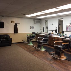 Buddy's Barber Shop