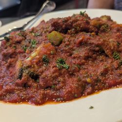 Pasta with broccoli and meat sauce