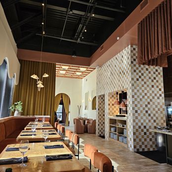 Le Beef - French Near Me - Plano, Texas