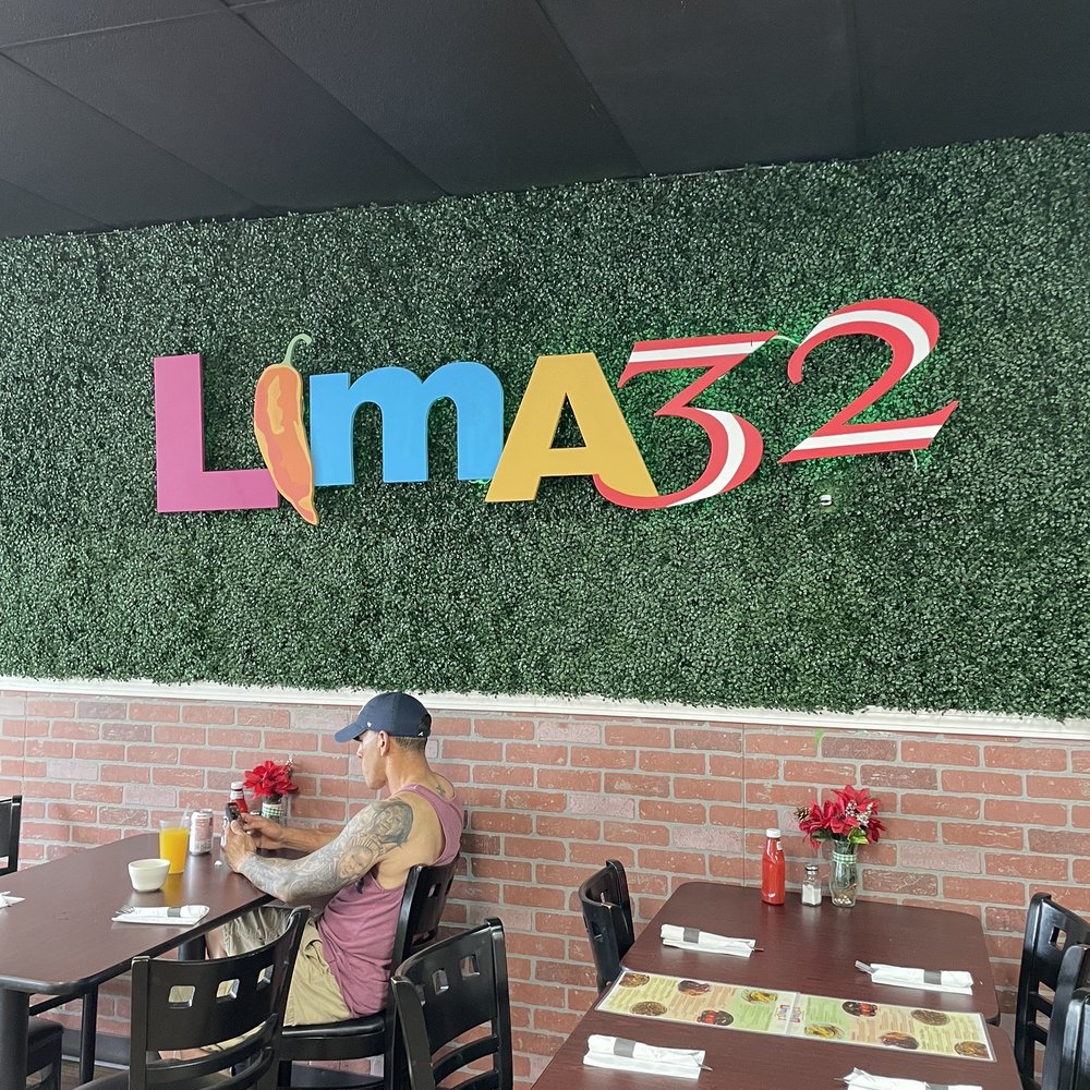 Lima 32 - Inside - Peruvian Near Me - Meriden, Connecticut Lima 32 - Inside - Peruvian Near Me - Meriden, Connecticut