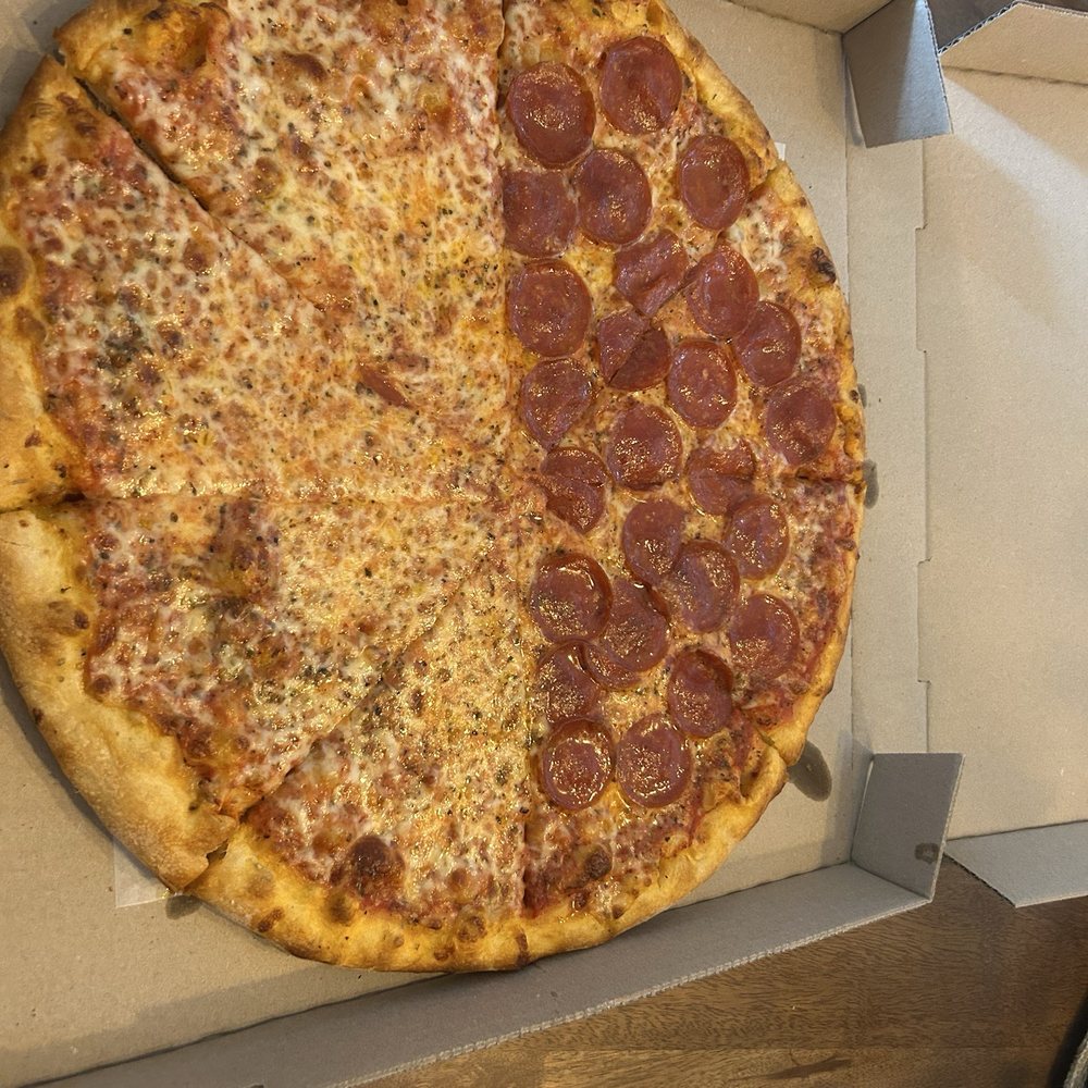 Big Star Pizza - Pizza Near Me - Copley, Ohio Big Star Pizza - Pizza Near Me - Copley, Ohio
