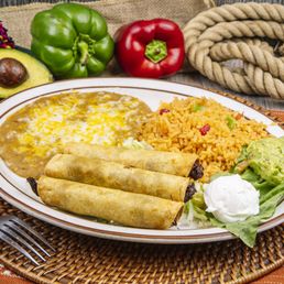 3 Chicken Taquito Plate. Fantastico !!! 3 Chicken Taquito Plate. Fantastico !!!