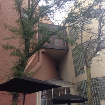 Starbucks - Coffee & Tea Near Me - Chicago, Illinois