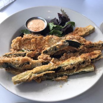 Sunset Grill - Zichinni Fries - American Near Me - Fredericksburg, Texas