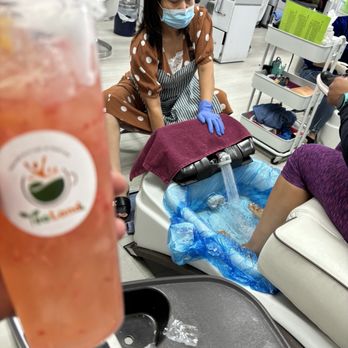 Tea Land - Enjoying the lemonade next door at the nail salon with the wife - Bubble Tea Near Me - Phoenix, Arizona