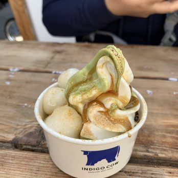 Indigo Cow - Swirl MBR - Ice Cream & Frozen Yogurt Near Me - Seattle, Washington