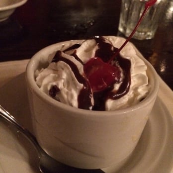 Aberdeen Barn - A sweet dessert to in the evening - Seafood Near Me - Williamsburg, Virginia