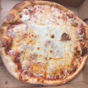 Davenport's Pizza Palace - Pepperoni Pizza for One (WHOLE) - Pizza Near Me - Mountain Brook, Alabama