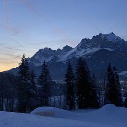 Parallel Skiing - Last run of the day.